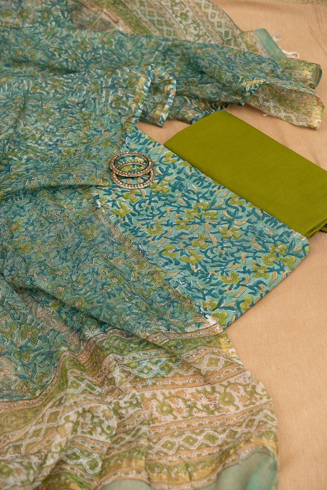 πππ₯π¬πππ ππ¨ππ¦ β Unstitched Cotton 60Γ60 Suit Set with Kota Doria Dupatta (3 Piece Fabric)